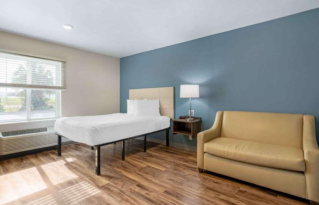 Extended Stay America Select Suites - Orlando - Airport Room photo