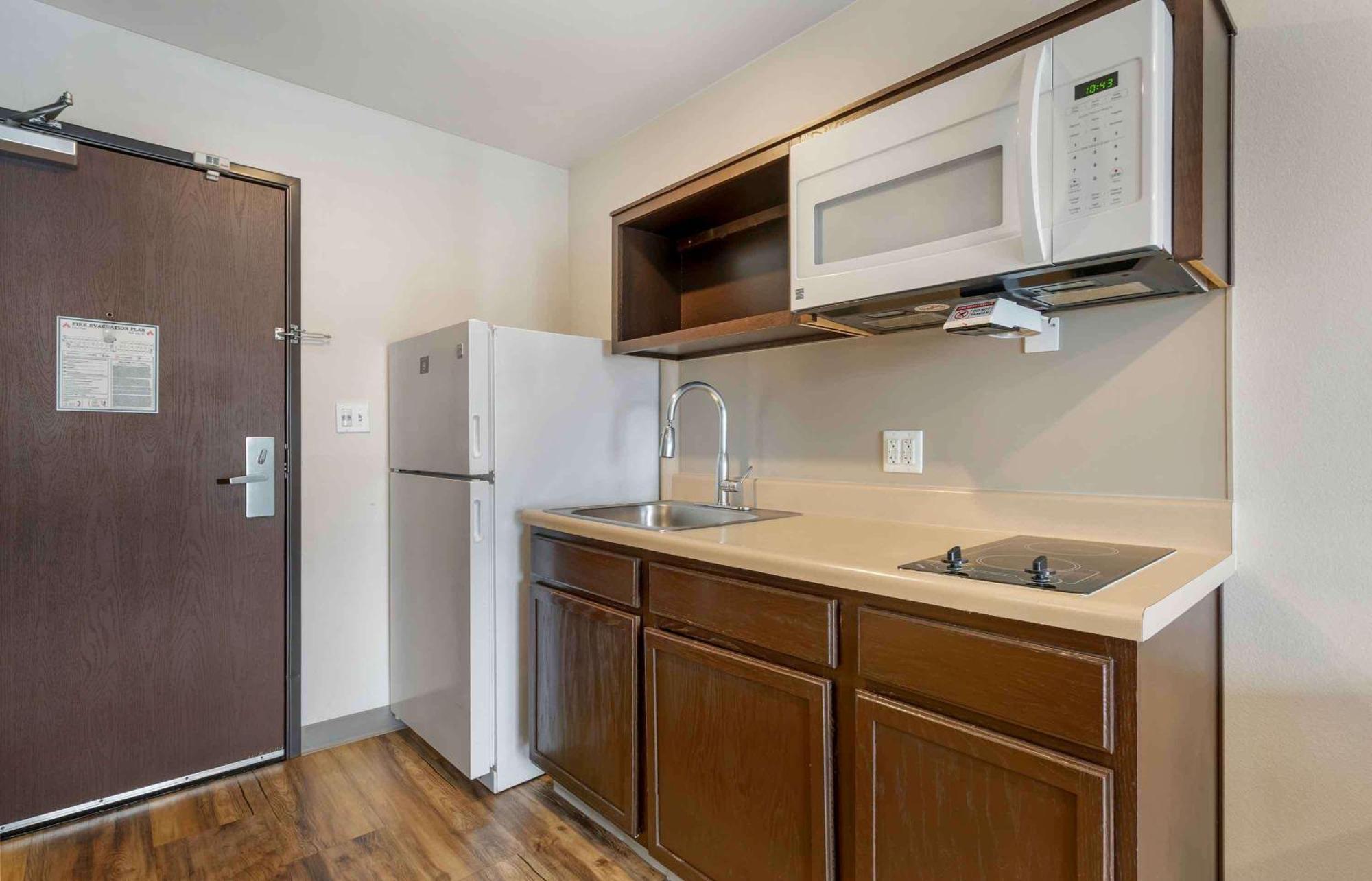 Extended Stay America Select Suites - Orlando - Airport Exterior photo
